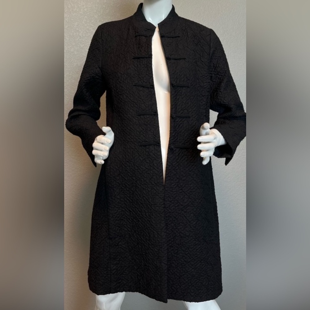 Eileen Fisher -Dress Jacket Black
Small A-Line Asian Woven Wool EUC - Picture 12 of 12